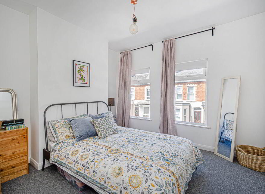 79 Ardenvohr Street, Woodstock, Belfast, BT6 8NB