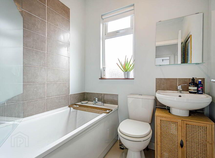79 Ardenvohr Street, Woodstock, Belfast, BT6 8NB