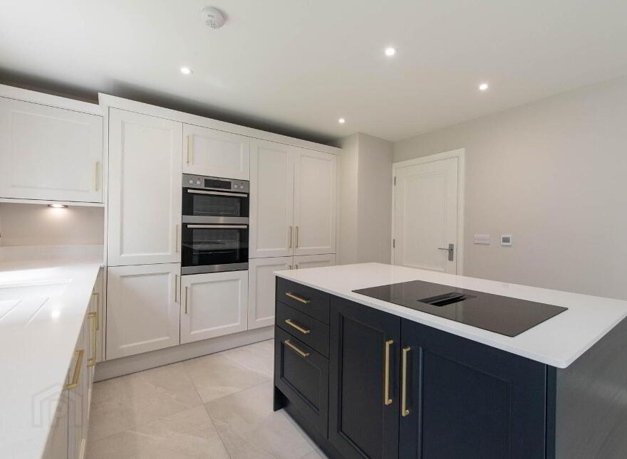 8 Glenavna Manor, Jordanstown, Newtownabbey, BT37 0HW