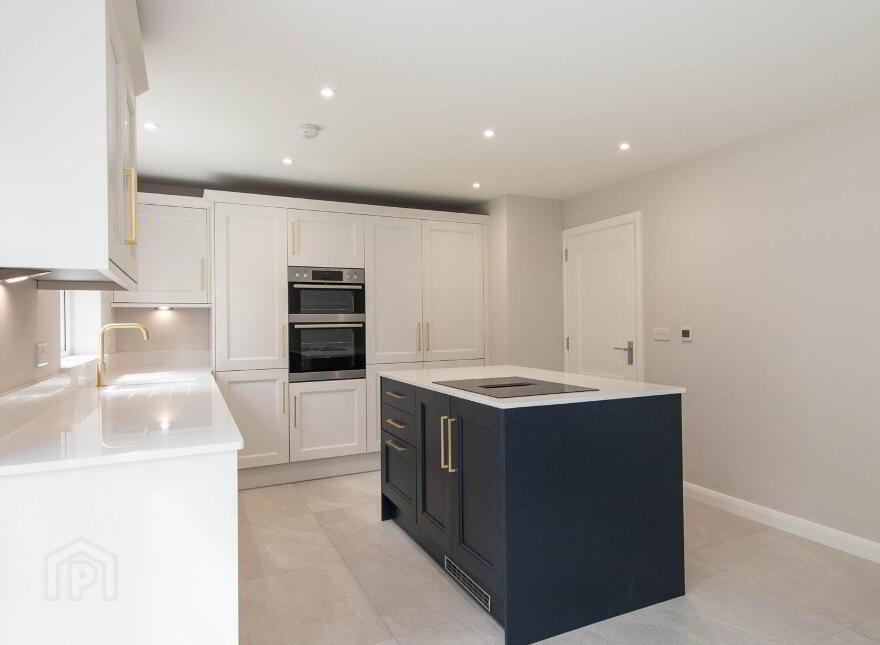 8 Glenavna Manor, Jordanstown, Newtownabbey, BT37 0HW