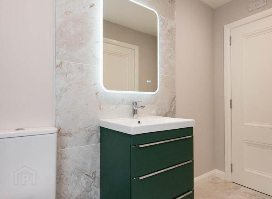 8 Glenavna Manor, Jordanstown, Newtownabbey, BT37 0HW