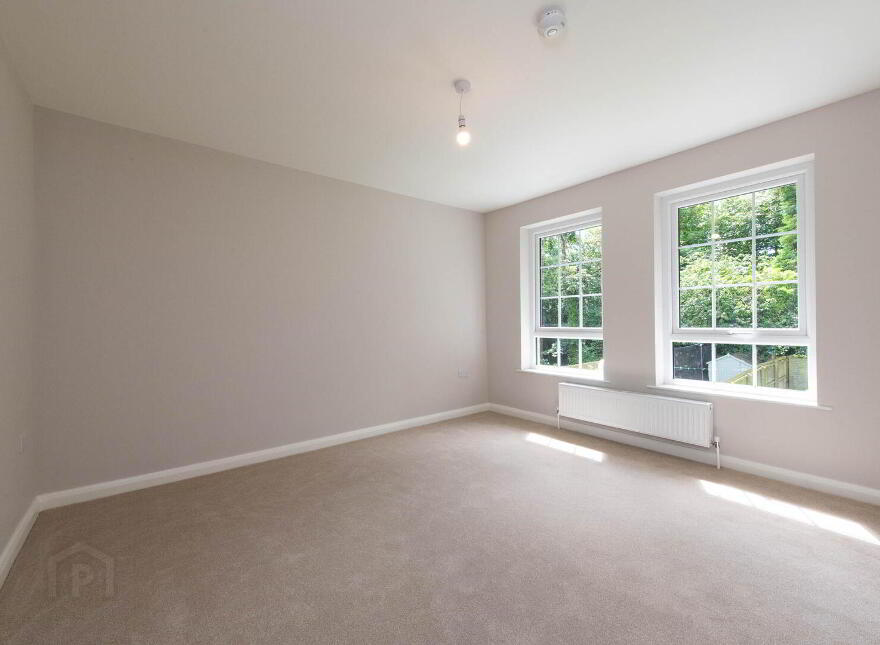8 Glenavna Manor, Jordanstown, Newtownabbey, BT37 0HW