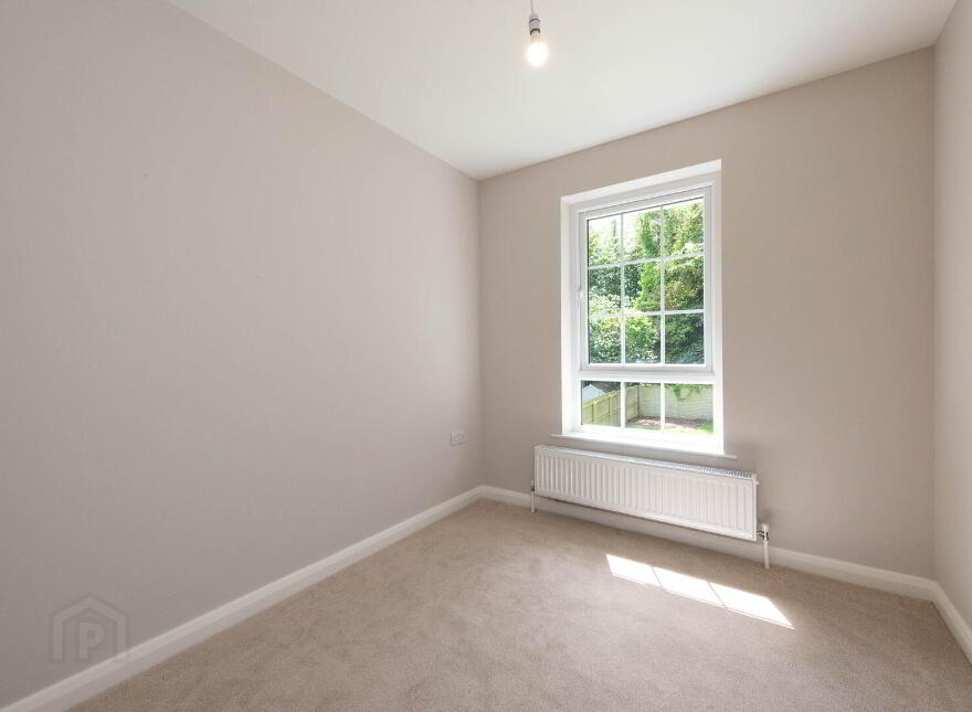8 Glenavna Manor, Jordanstown, Newtownabbey, BT37 0HW