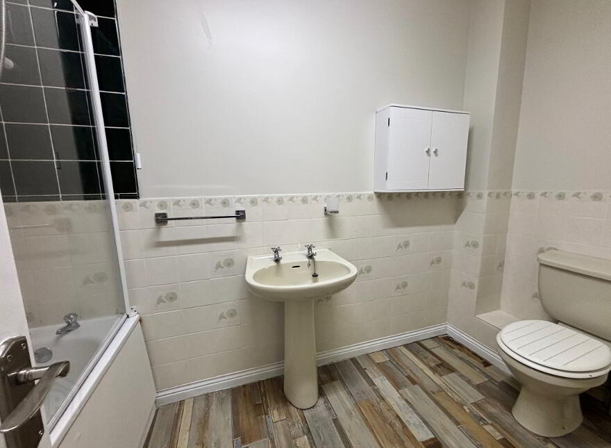 3 The Orchard, Carrickfergus, BT38 8DW