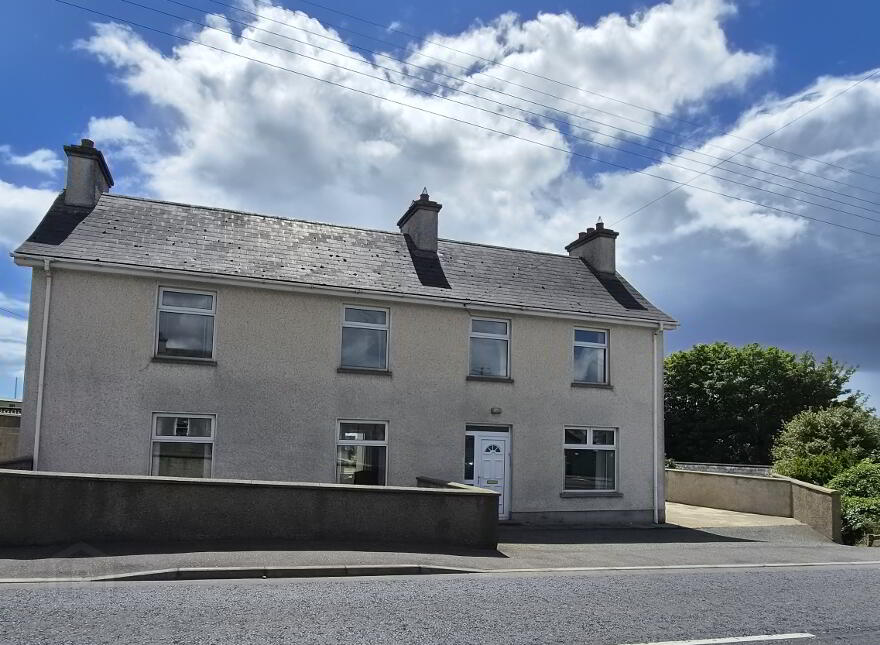 Bridge House, 3 Ballymartin Village, Ballymartin, BT34 4PA