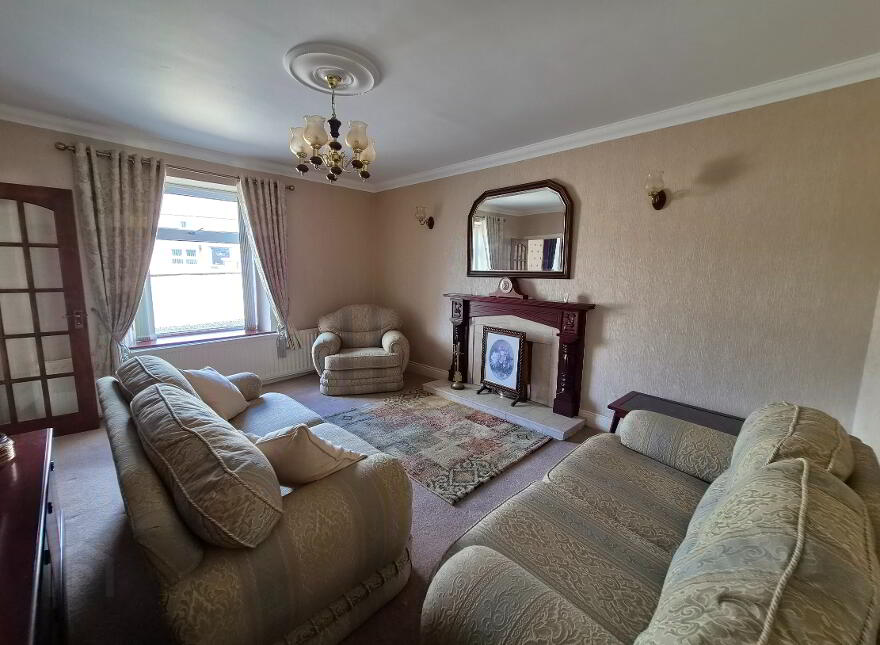Bridge House, 3 Ballymartin Village, Ballymartin, BT34 4PA