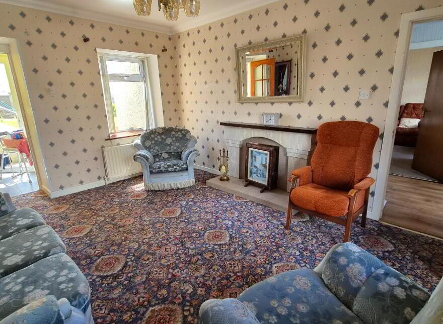 Bridge House, 3 Ballymartin Village, Ballymartin, BT34 4PA