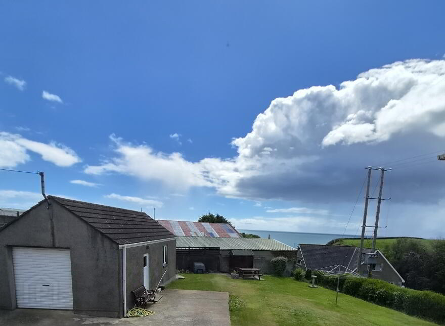 Bridge House, 3 Ballymartin Village, Ballymartin, BT34 4PA