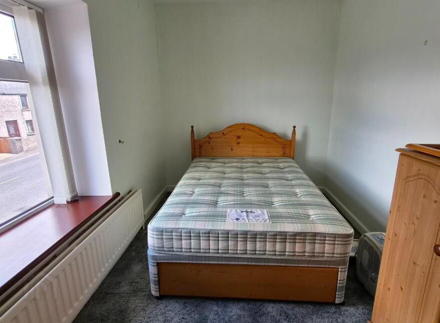 Bridge House, 3 Ballymartin Village, Ballymartin, BT34 4PA