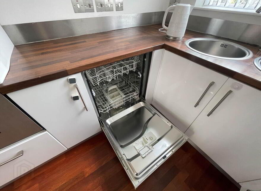 Apt 1, Mount Pleasant House, Rosemount Court, Jordanstown, Newtownabbey, BT37 0WE
