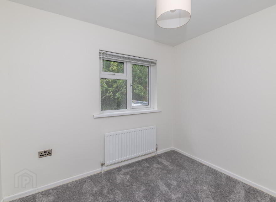 8 Carnagat Park, Newry, BT35 8QD