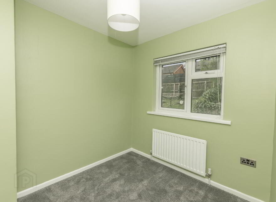 8 Carnagat Park, Newry, BT35 8QD
