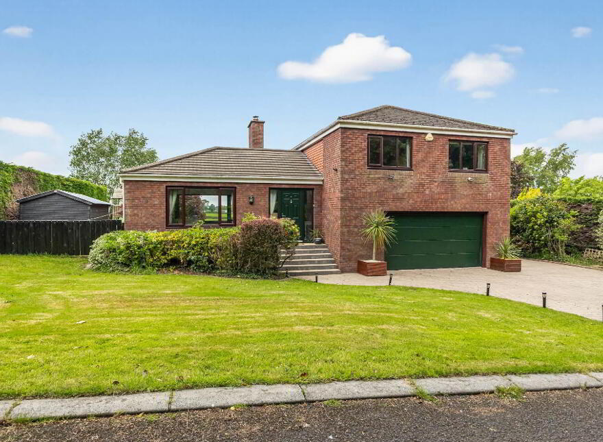 2 Shelling Ridge, Lisburn, BT27 5DW