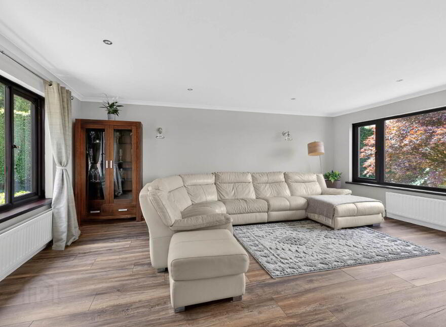 2 Shelling Ridge, Lisburn, BT27 5DW
