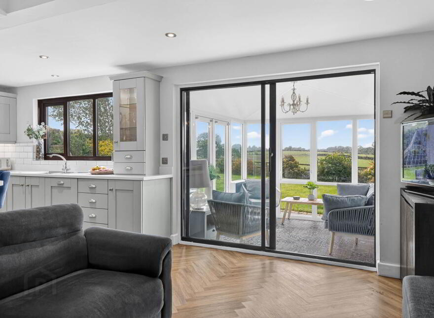 2 Shelling Ridge, Lisburn, BT27 5DW