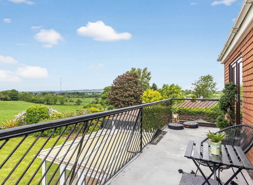 2 Shelling Ridge, Lisburn, BT27 5DW