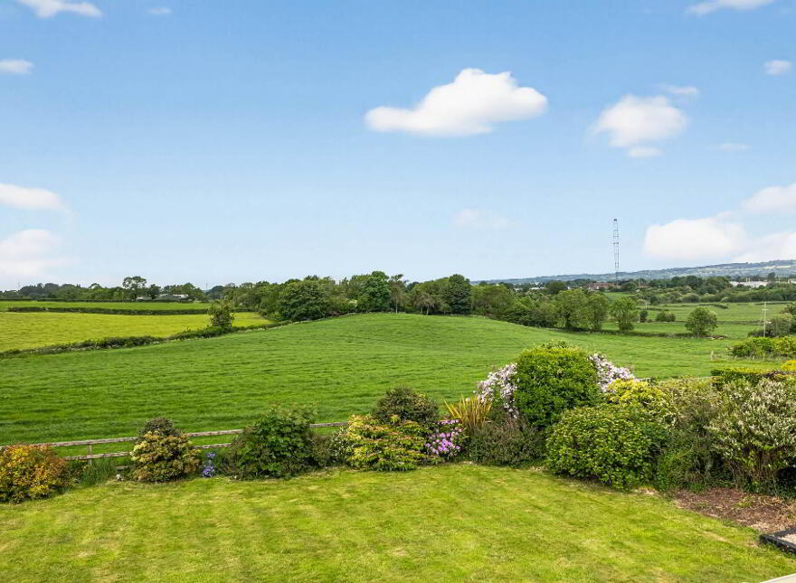 2 Shelling Ridge, Lisburn, BT27 5DW