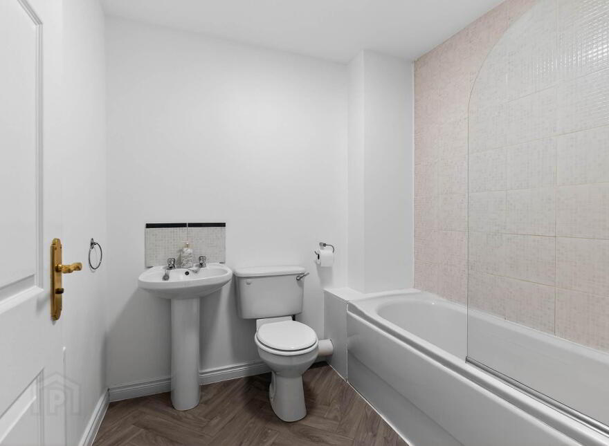 7 Park View, Belfast, BT8 7SQ