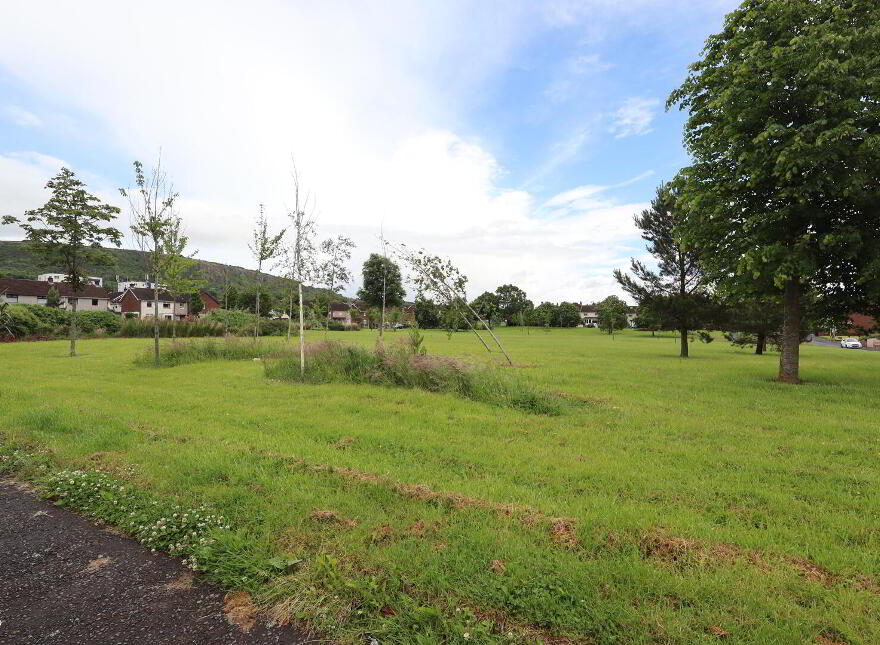 10 Gortlane Drive, Greenisland, Carrickfergus, BT38 8SY