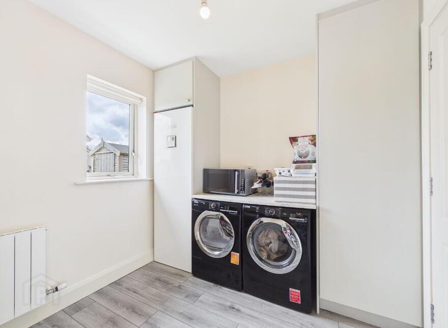 23 Willow Grove, Oakridge, Ferrybank