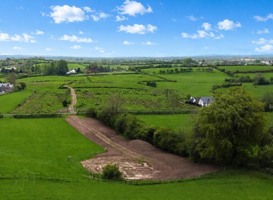 Lisdergan Road, Fintona, Fintona, BT78 2DL