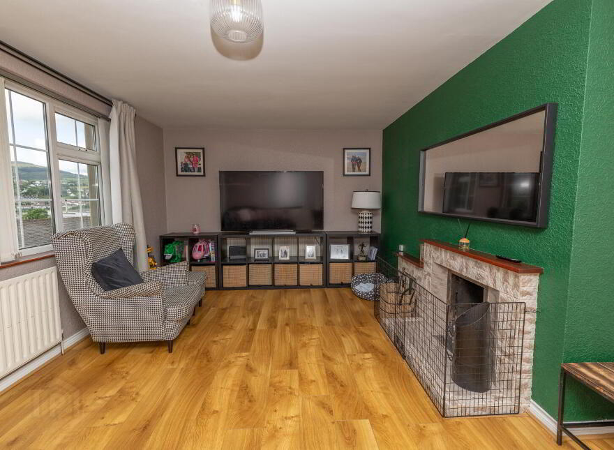 30 Carnagh Park, Newry, BT34 2QR