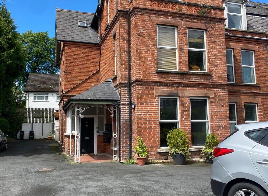 Apt 1, 6 Alexander Gardens, Fortwilliam, Belfast, BT15 3LJ