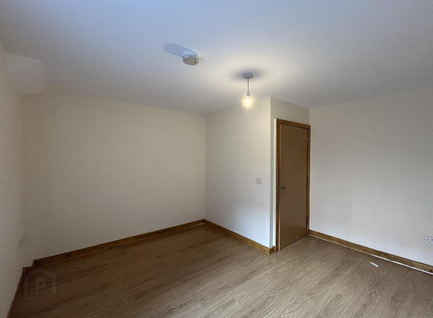 Flat 1, 15 Kinnaird Terrace, Belfast, BT14 6BN