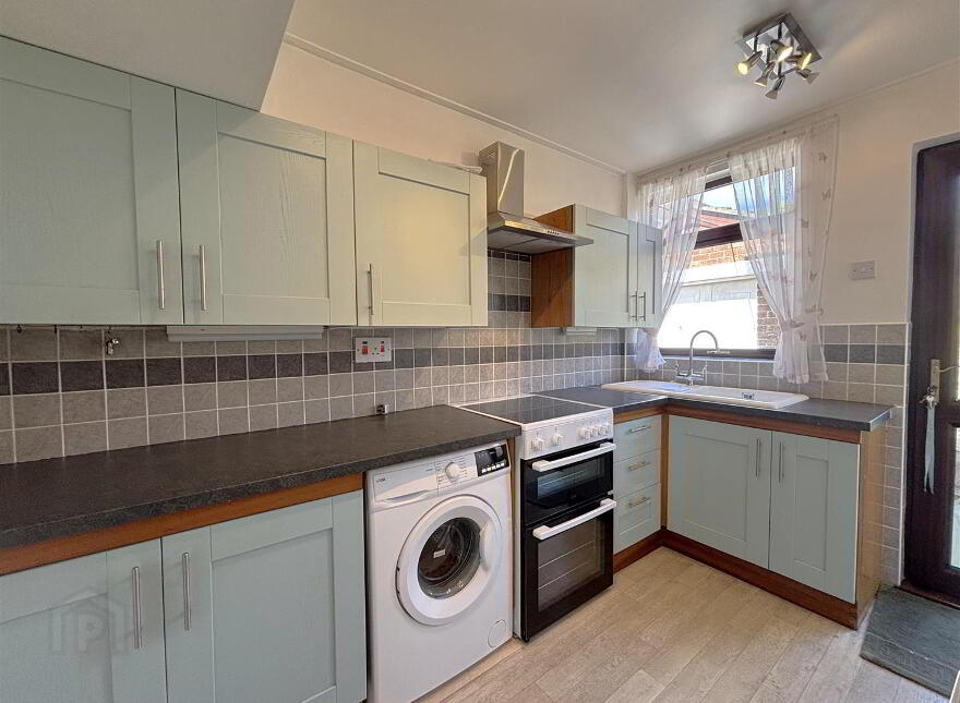 5 Westway Crescent, Belfast, BT13 3NU