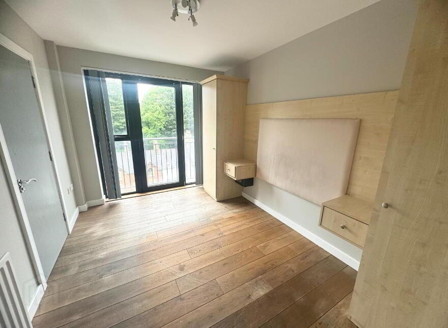 501 College View, Strand Road, Derry, BT48 7NR