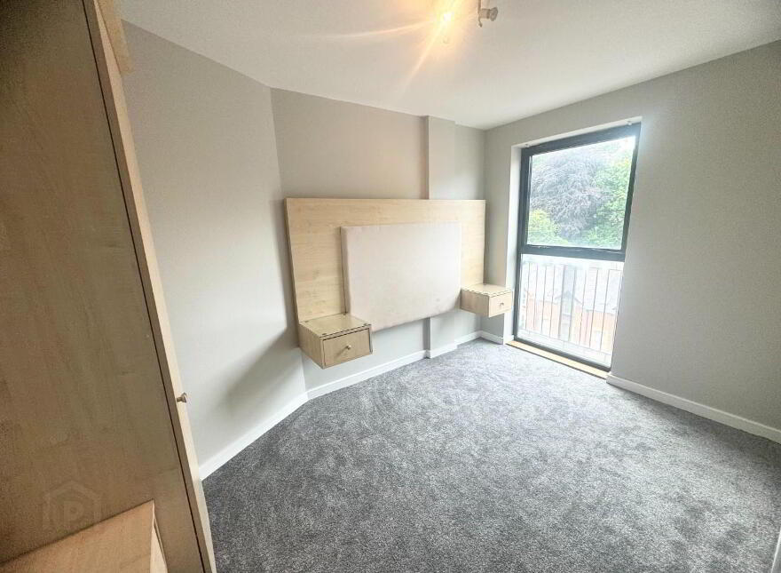 501 College View, Strand Road, Derry, BT48 7NR