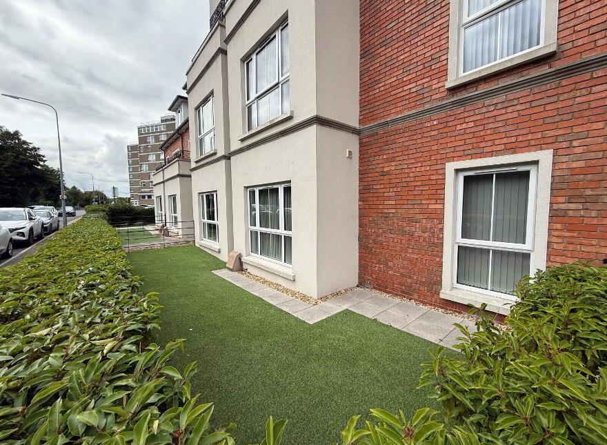 14A Balmoral Gate, Stockmans Lane, Belfast, BT9 7JA