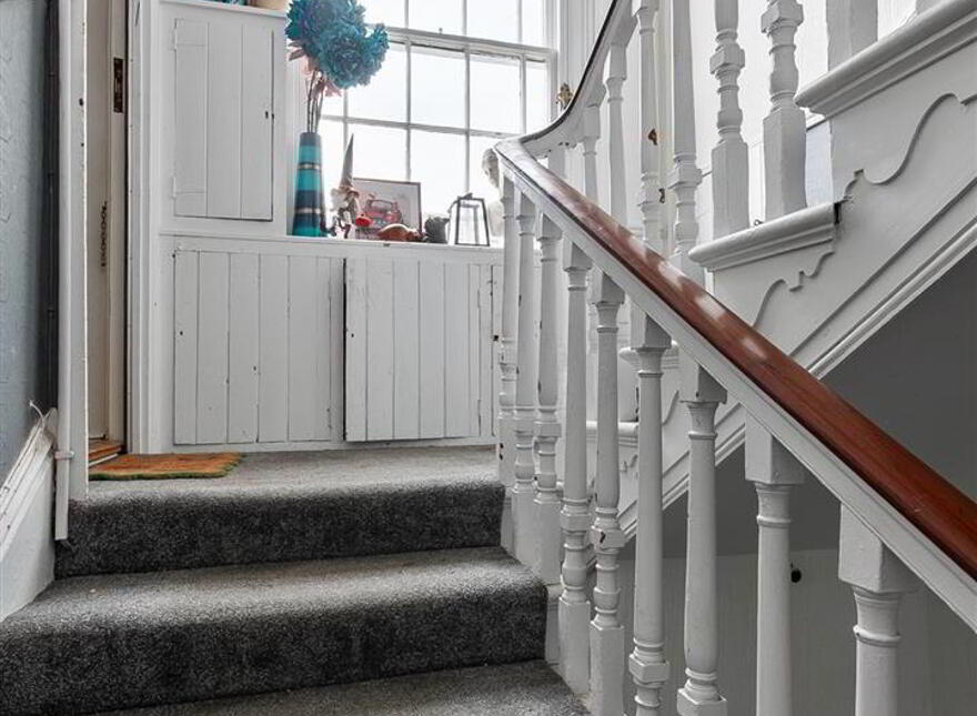 Apartment 2 4 Ardmore Terrace, Holywood, BT18 9BH
