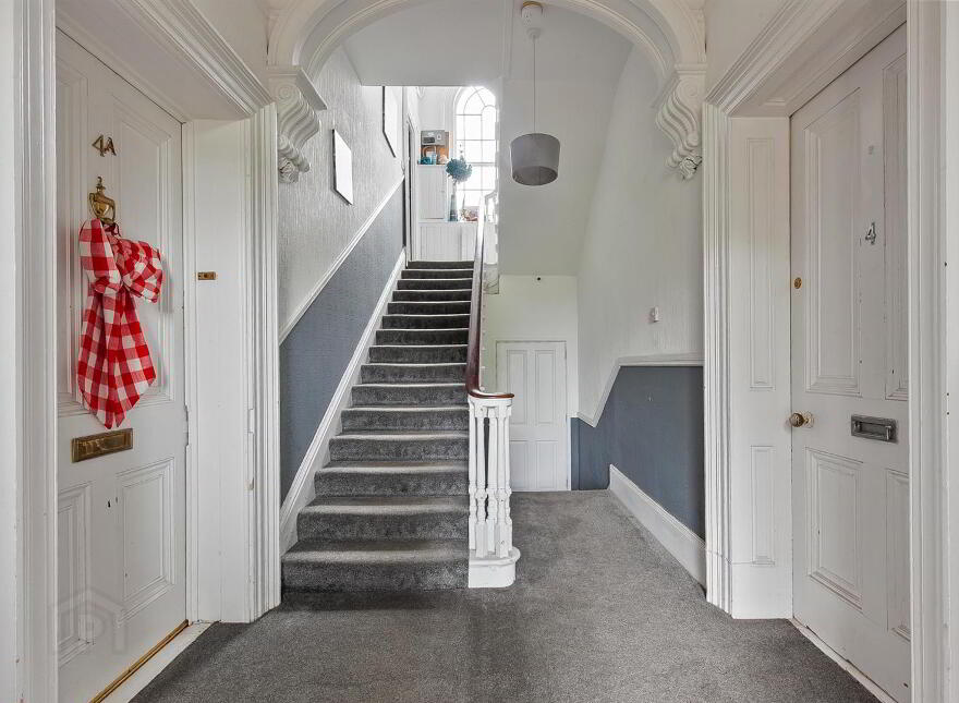 Apartment 2 4 Ardmore Terrace, Holywood, BT18 9BH