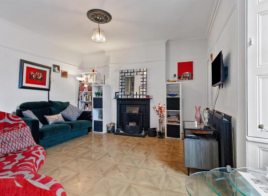 Apartment 2 4 Ardmore Terrace, Holywood, BT18 9BH
