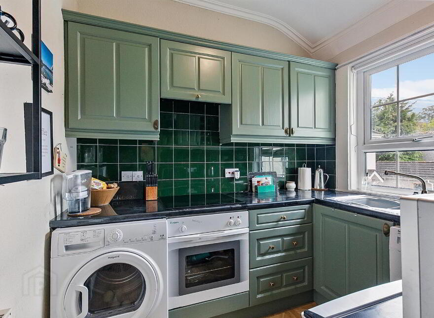 Apartment 2 4 Ardmore Terrace, Holywood, BT18 9BH