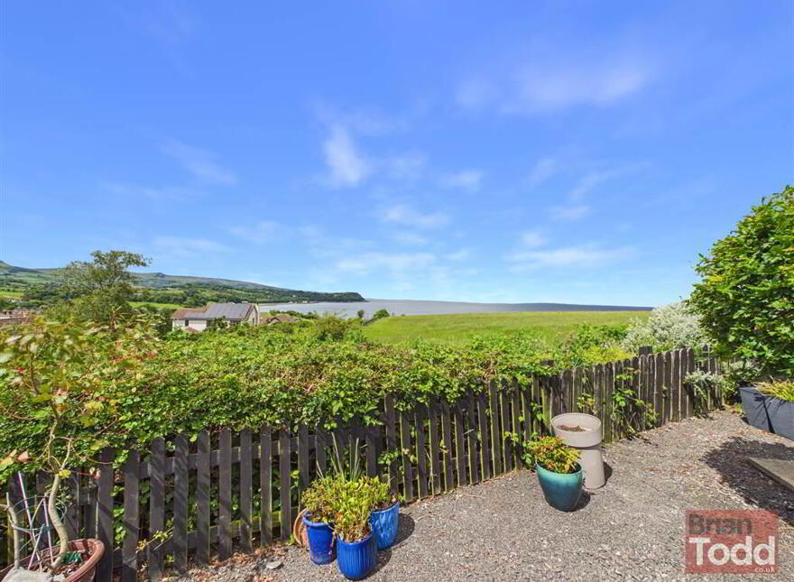 Cairnbeg Crescent, Larne, BT40 1UH