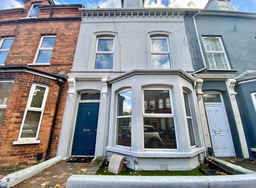 18 Wellington Park Avenue, Belfast, BT9 6DT