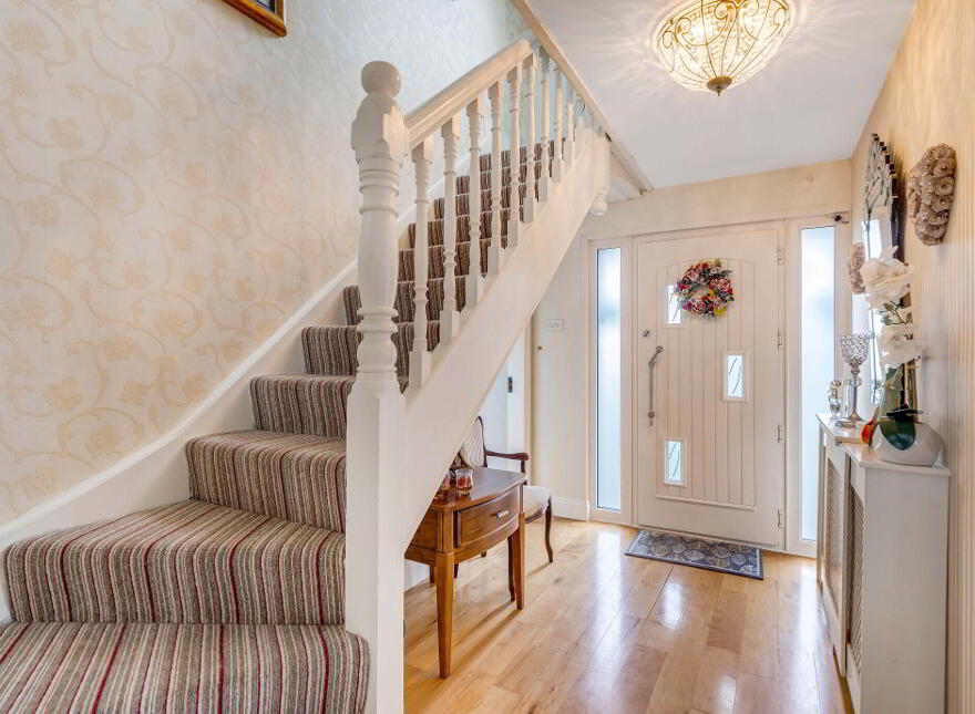 Shanroe, Scotstown, H18R962