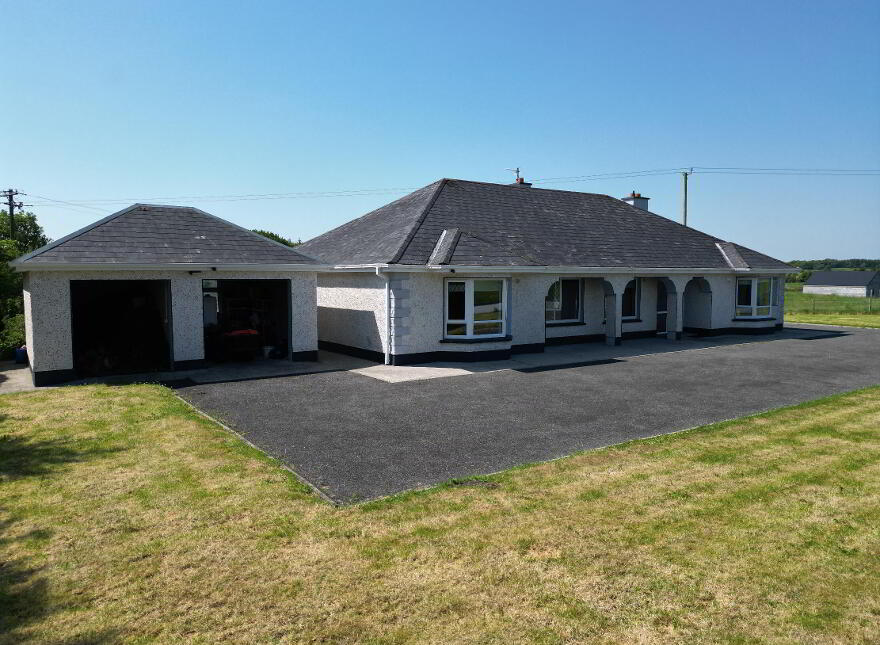 Clydagh Upper, Ballinlough, Castlerea, F45A304