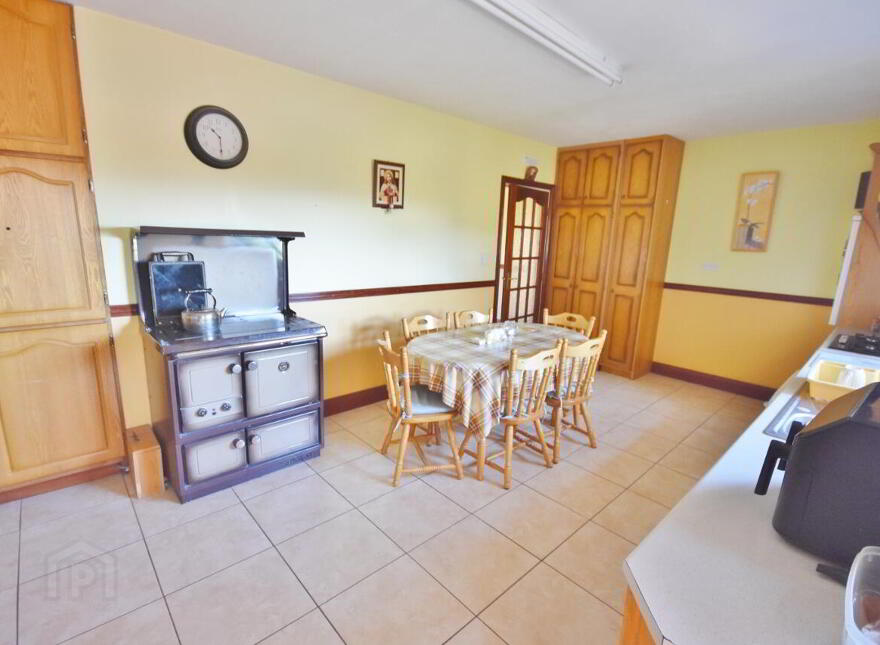 Abbeyview, The Hill, Abbeyfeale, V94Y72W