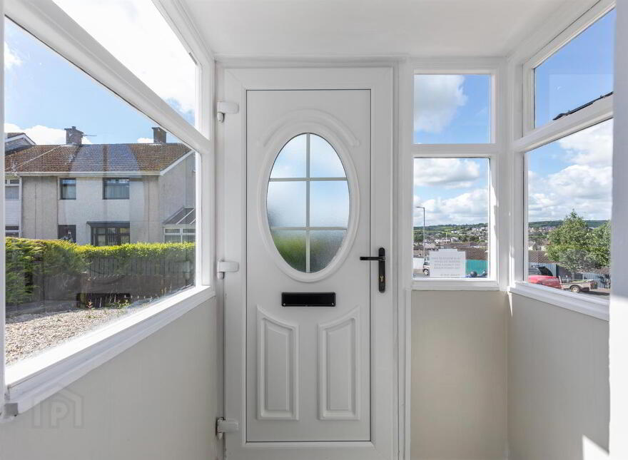 31 Cairnsmore Avenue, Dundonald, Belfast, BT16 2SE