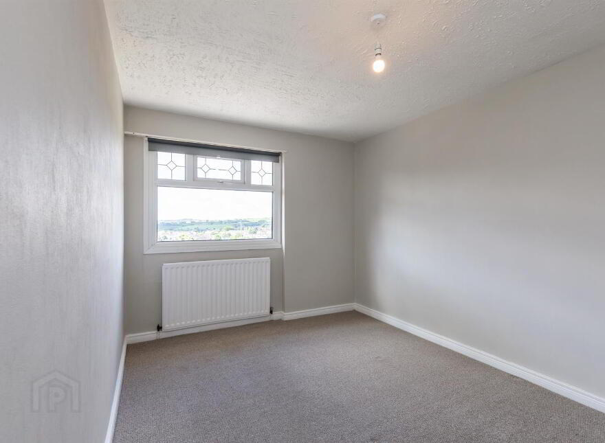31 Cairnsmore Avenue, Dundonald, Belfast, BT16 2SE