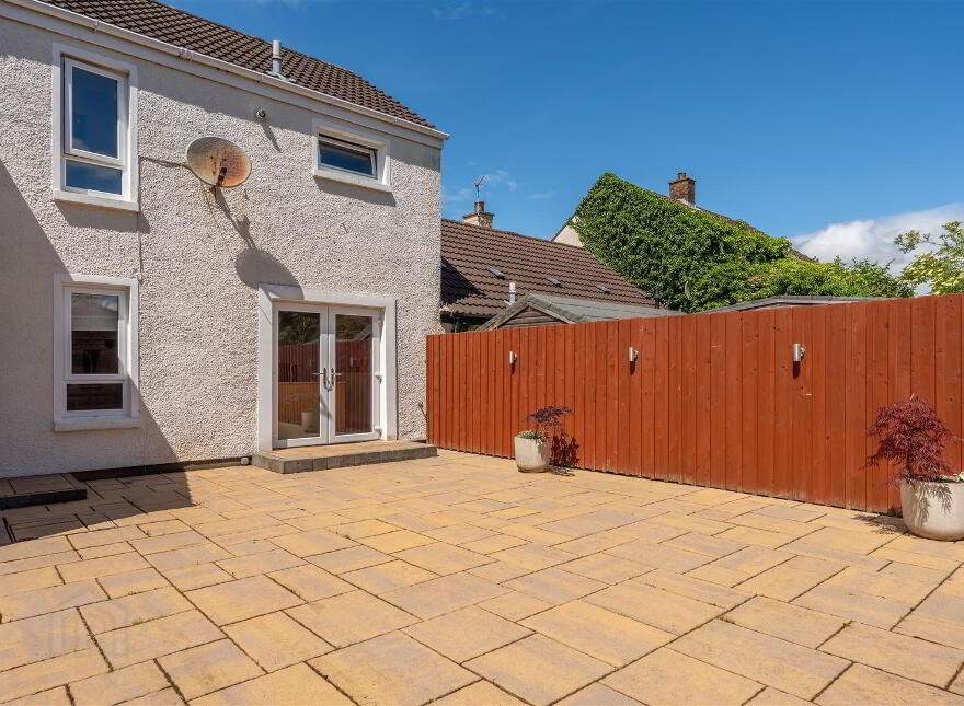 76 Moylena Grove, Antrim, BT41 4JW