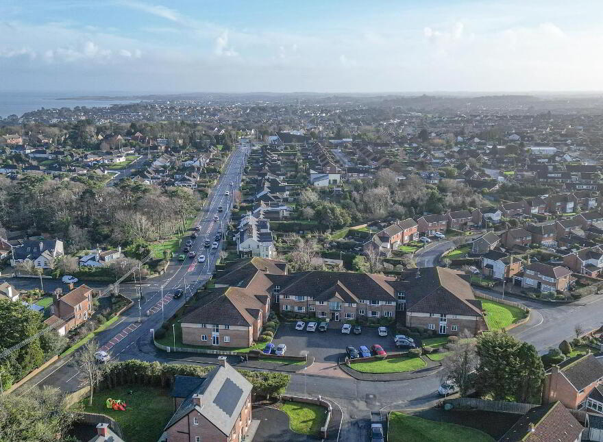 8 Roseville Apartments, Bangor, BT19 1DZ