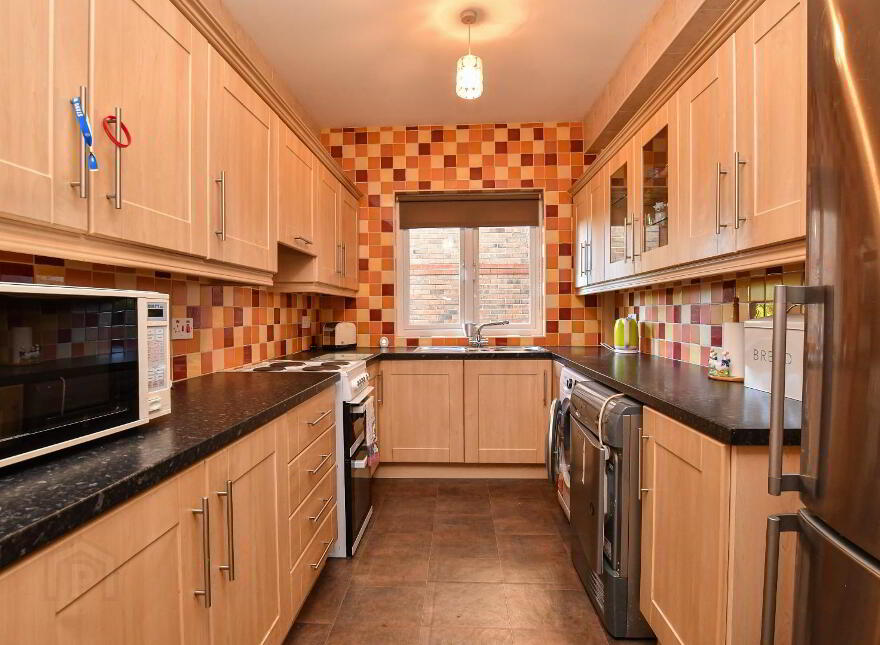 8 Roseville Apartments, Bangor, BT19 1DZ