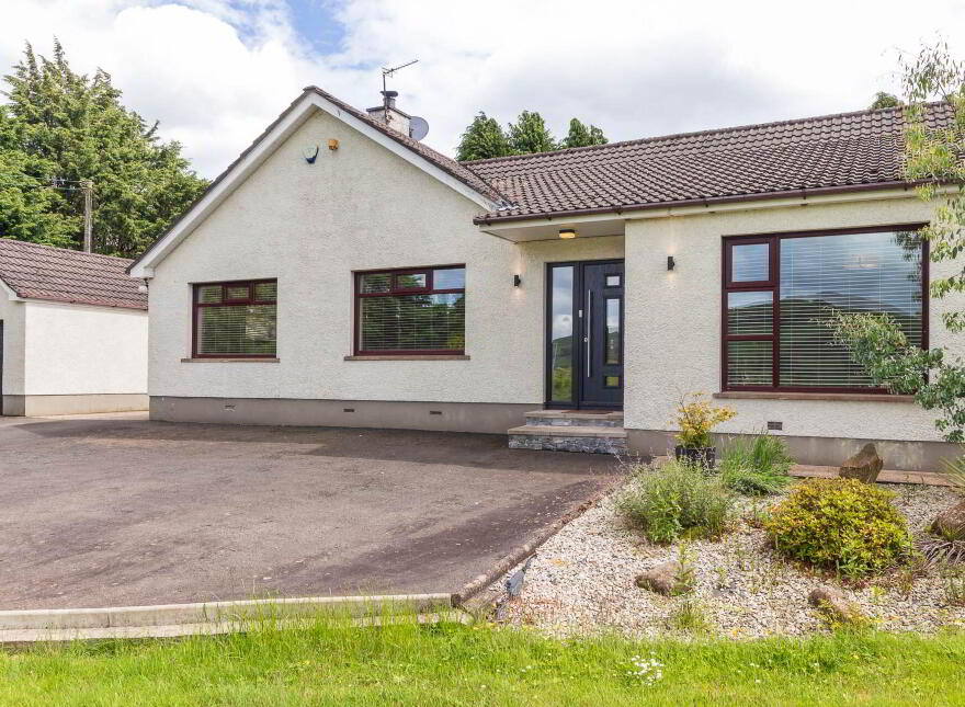6 Moss Close, Ballynure, Ballyclare, BT39 9YE