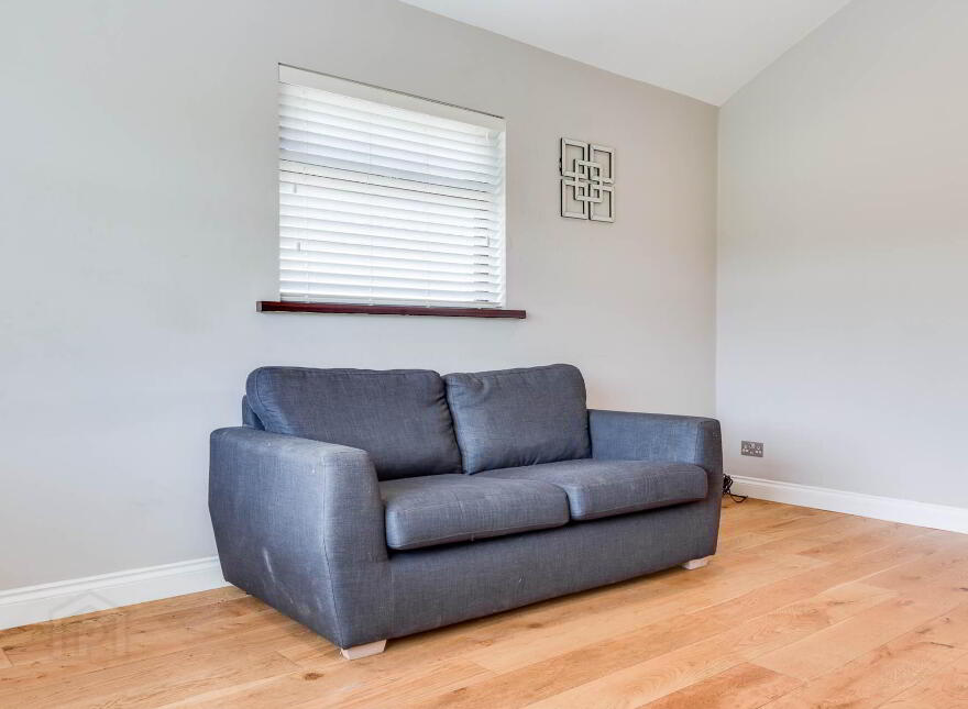 6 Moss Close, Ballynure, Ballyclare, BT39 9YE