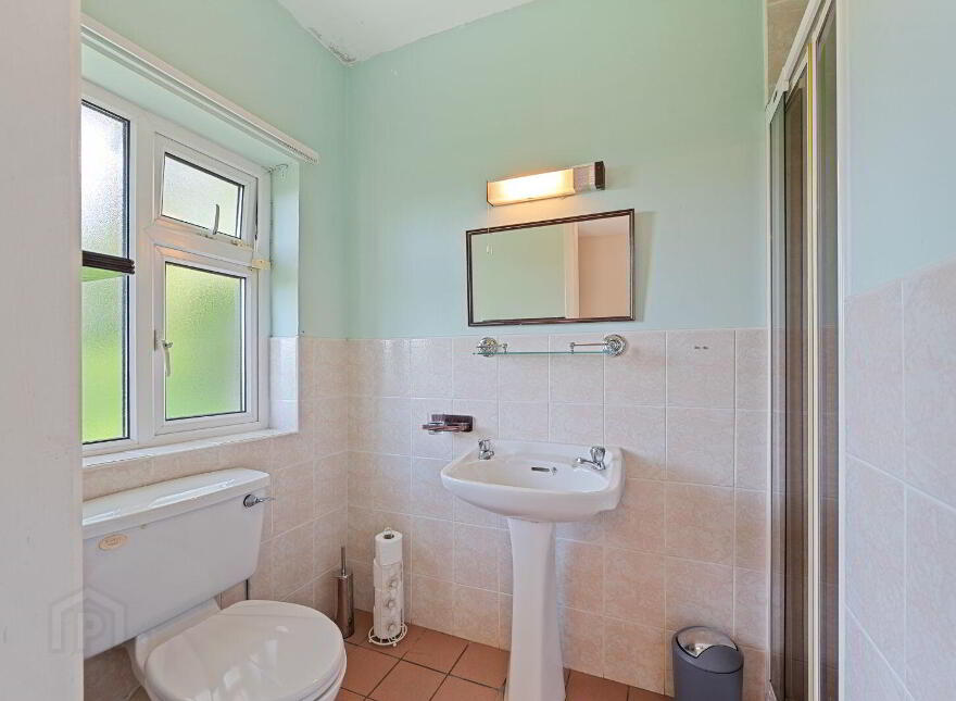 Commeen, Carrigaline, P43PX28