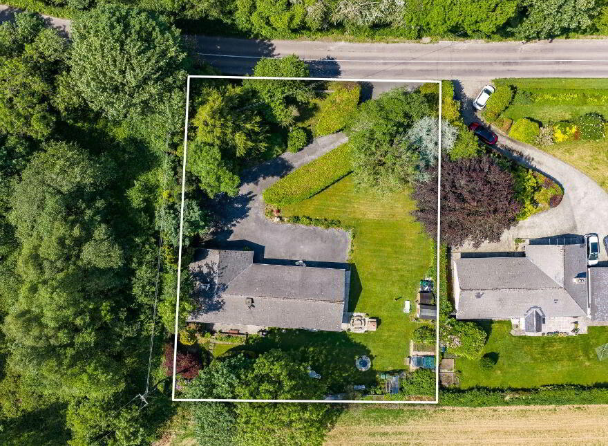 Commeen, Carrigaline, P43PX28